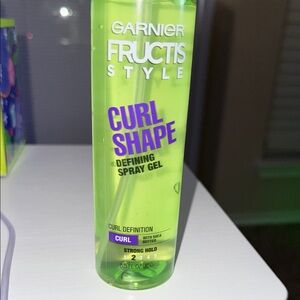 Garnier Fructis Curl Shape Defining Spray Gel - Green & Purple